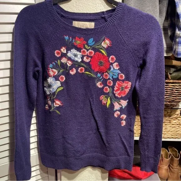 Ann Taylor LOFT Embroidered Sweater - Picture 1 of 5